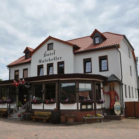 Hotel Ratskeller Neustadt Esterno foto
