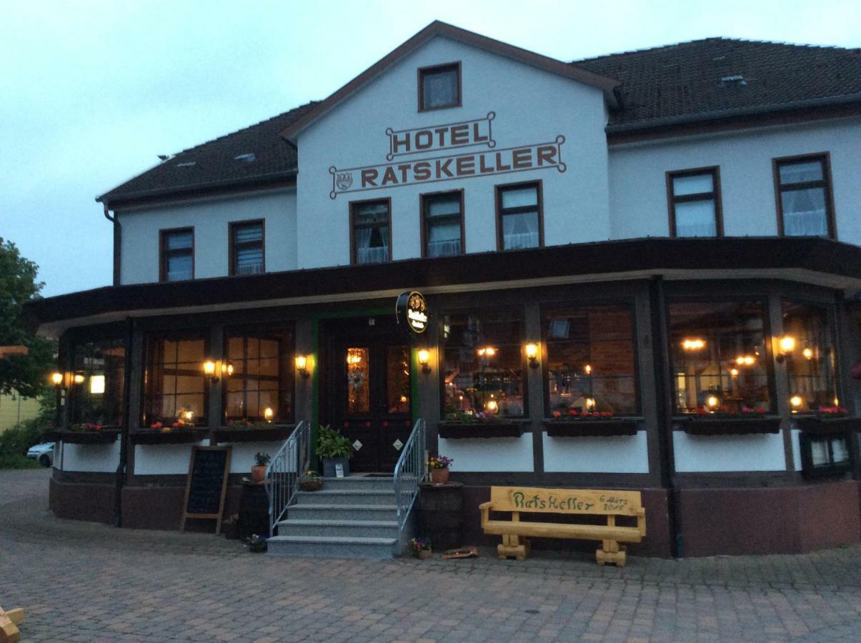 Hotel Ratskeller Neustadt Esterno foto