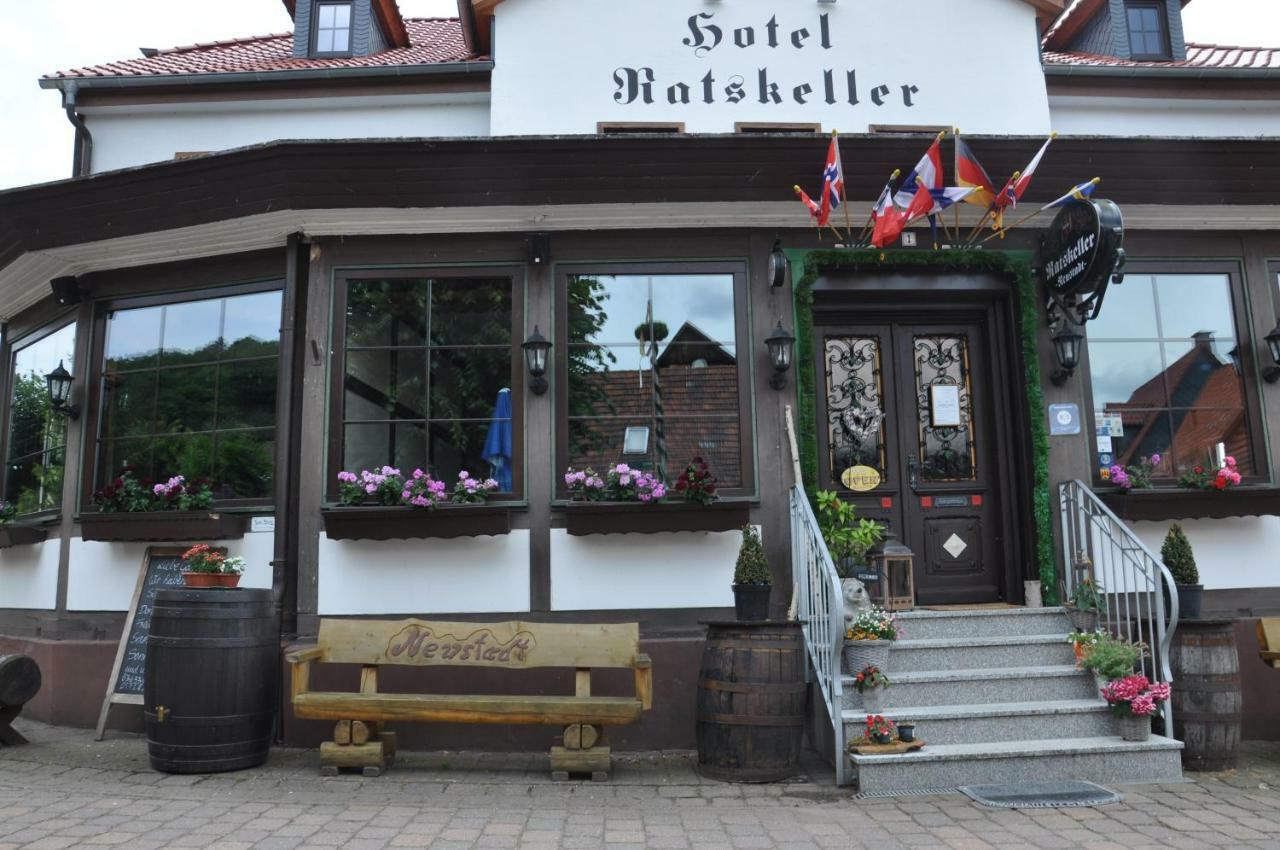Hotel Ratskeller Neustadt Esterno foto