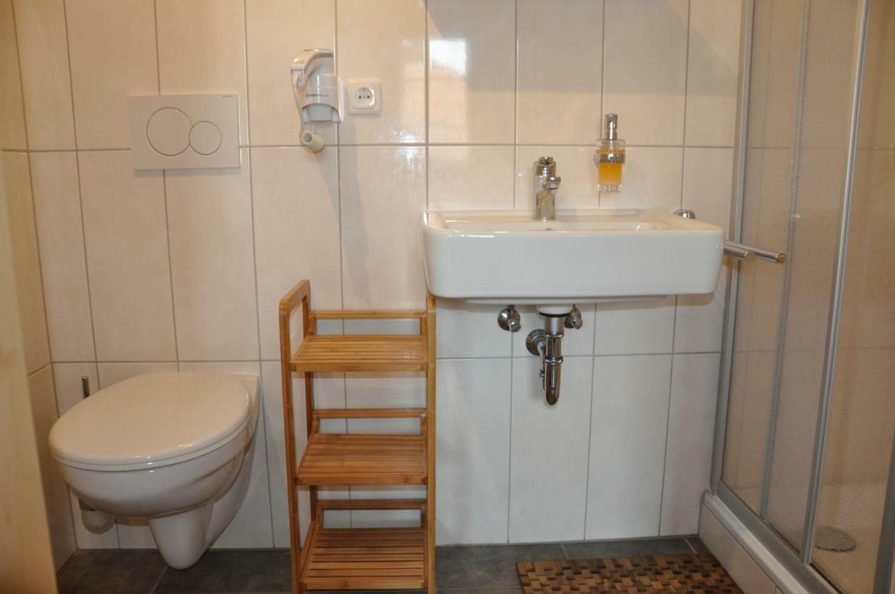 Hotel Ratskeller Neustadt Esterno foto