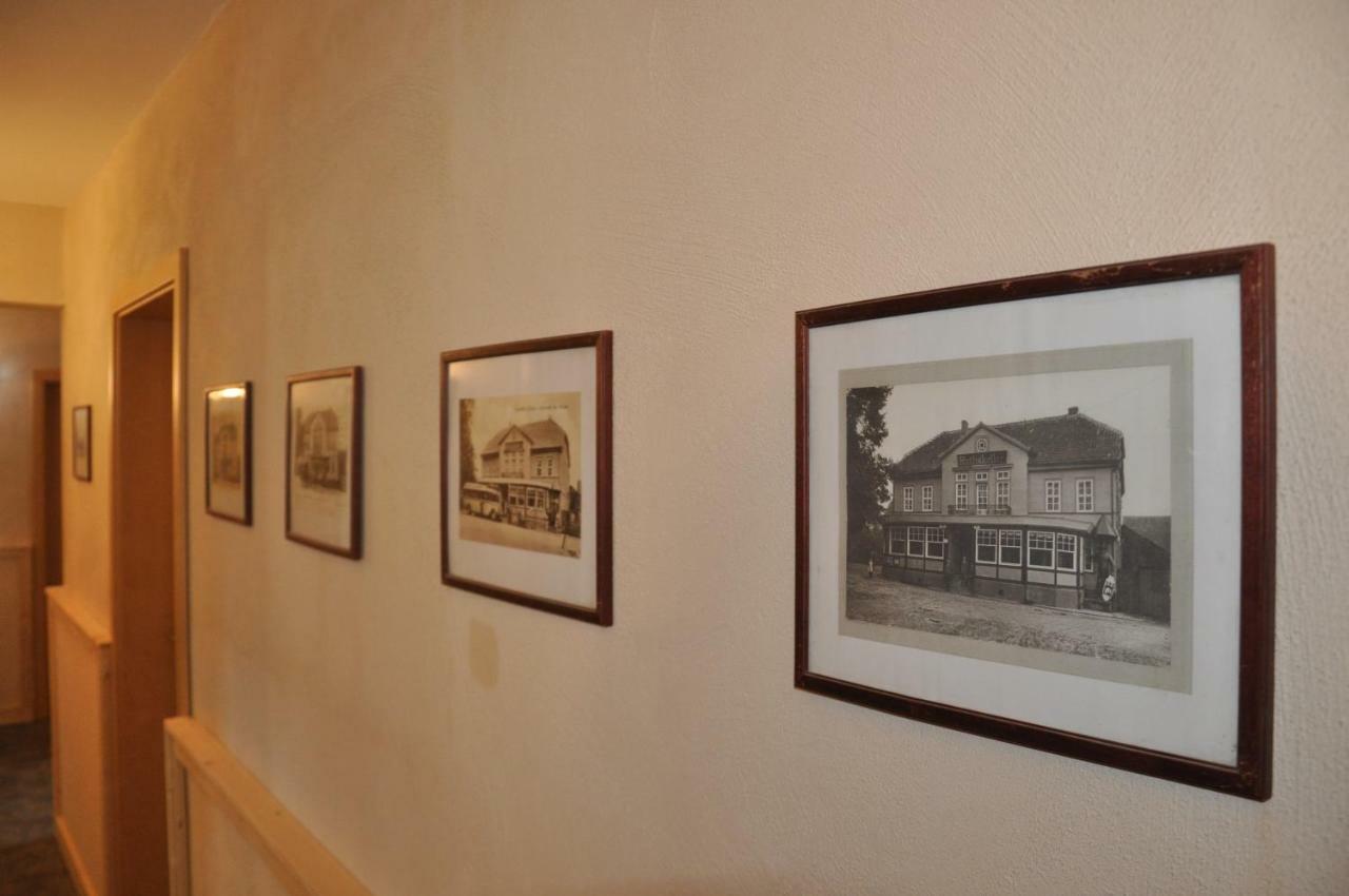 Hotel Ratskeller Neustadt Esterno foto